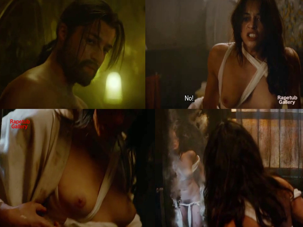 Michelle Rodriguez nude tits and nude pussy.